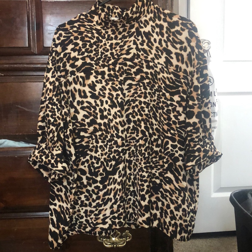 ZARA MOCK NECK THREE QUARTER SLEEVE TOP OR TUNIC.